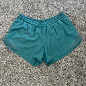 Lululemon Hotty Hot LR Short